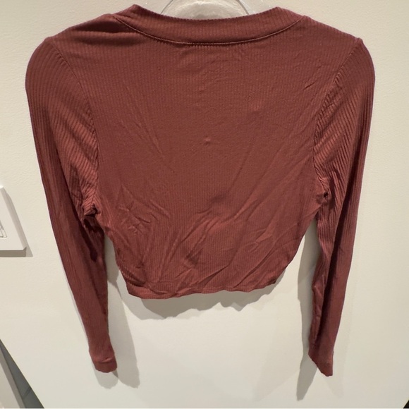 Pac Cares Brown Long Sleeve Top Size Medium - Picture 4 of 4